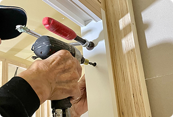 建具・金物・造作家具の取付